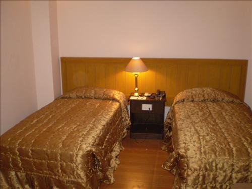 Mirage Hotel Lahore Room photo